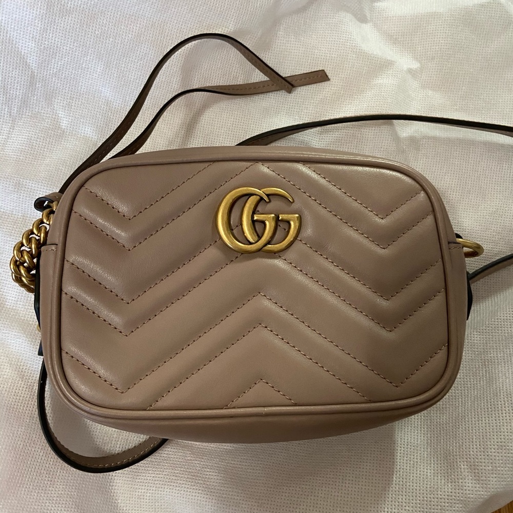 Gucci Marmont Matelessè Mini Bag